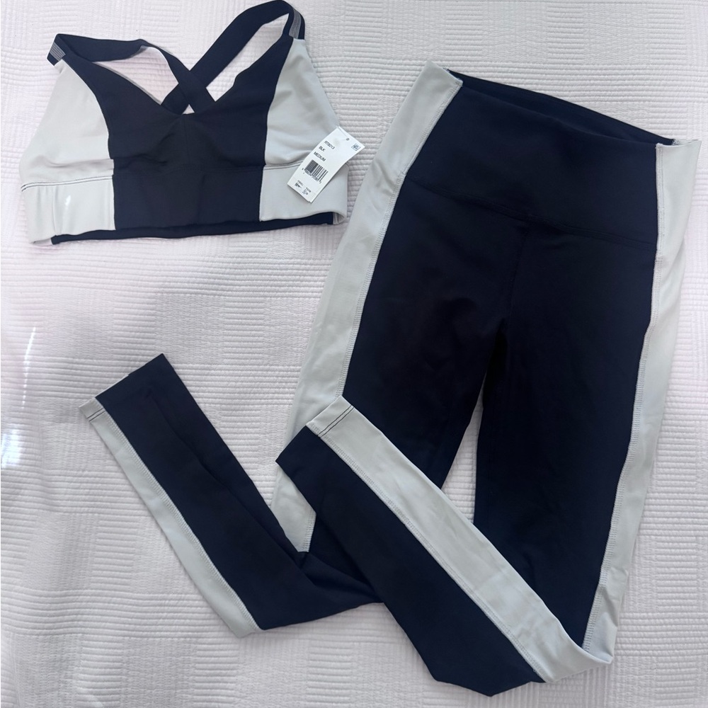 Beyond Yoga Black and Gray Leggings